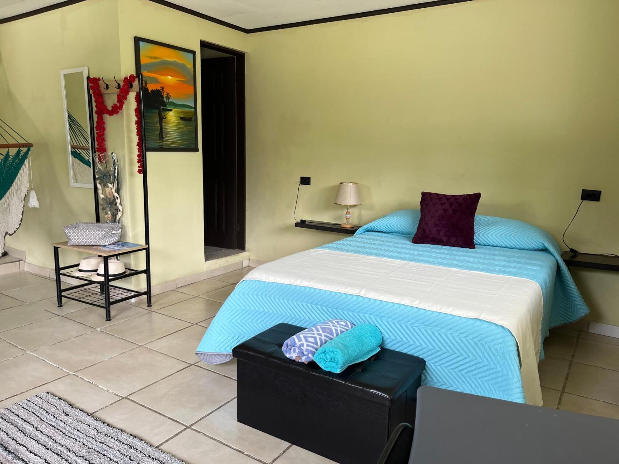 Hotel Azul Coral Cahuita Exterior foto